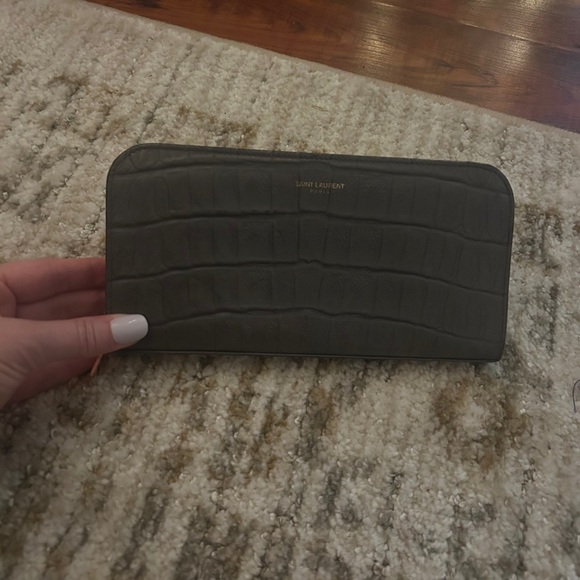 Saint Laurent Charcoal Croc Embossed Wallet - Picture 1 of 9